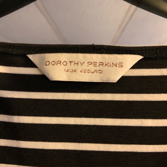 Dorothy Perkins uk dress - Picture 3 of 4